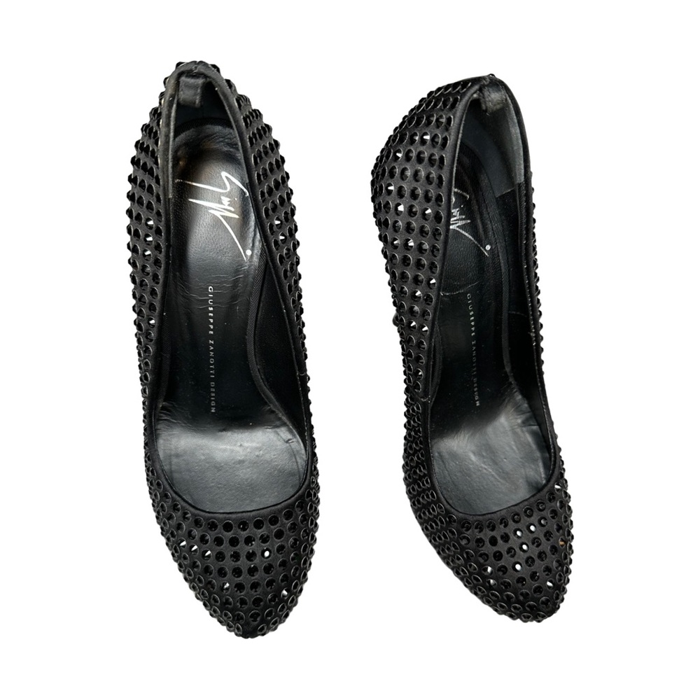 Giuseppe Zanotti Black Studded Pointed-Toe Pumps